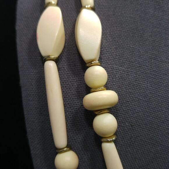 Chico’s Long Beige Beaded Necklace 52” Gold Tone Spacers Layered Boho Style - Picture 2 of 8